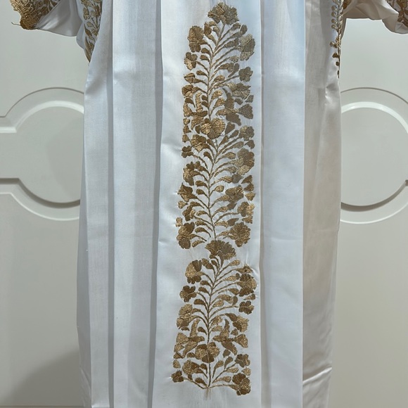 San Antonino Maxi Dress, Oaxaca Mexican dress. hand Embroidered. Silk Th… - Picture 6 of 10